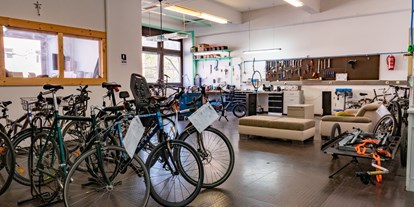 Fahrradwerkstatt Suche - repariert Versenderbikes - Unser Werkstattraum - Fahrradwahn
