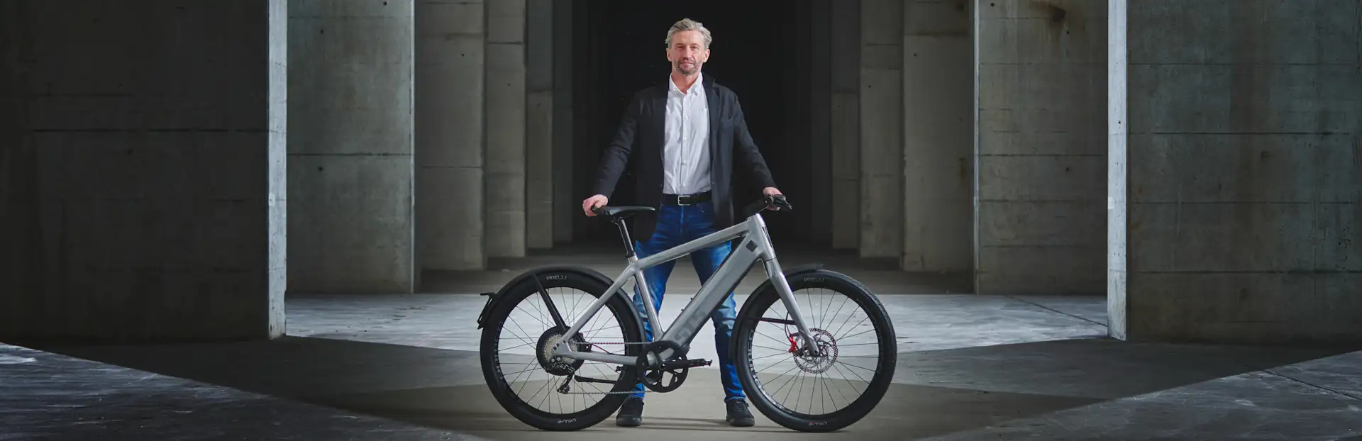 Hinterradantrieb versus Mittelmotor - Reparadius