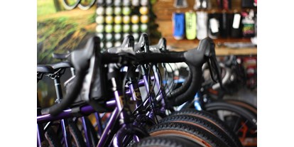 Fahrradwerkstatt Suche - Velobande Bikes and Coffee