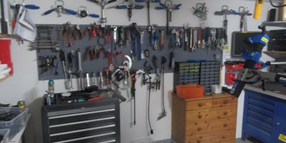 Fahrradwerkstatt Suche - repariert Liegeräder und Spezialräder - Schwäbische Alb - Innenleben meiner Werkstatt - Thomas FINKBEINER