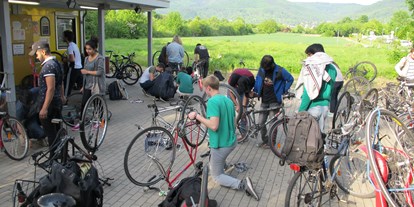 Fahrradwerkstatt Suche - Ohne Termin vorbeikommen - Stuttgart / Kurpfalz / Odenwald ... - Munteres Schrauben mit Fernsicht bei URRmEL - URRmEL