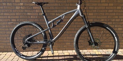 Fahrradwerkstatt Suche - Ergonomie - Custom Bikes @ Shop

Hardtails
Fullys
e Bikes - Framework-biketech