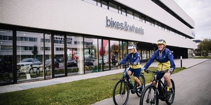 Fahrradwerkstatt Suche - repariert Liegeräder und Spezialräder - Pyhrn Eisenwurzen - Außenansicht - bikes&wheels Wels