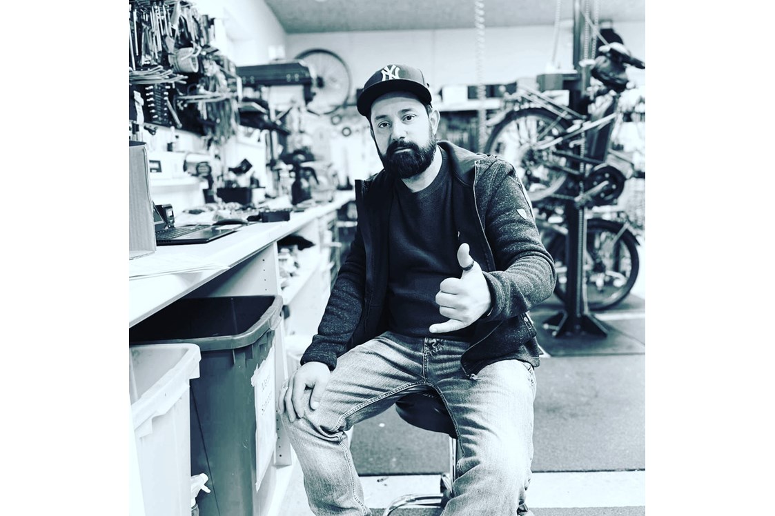 Fahrradwerkstatt: Jonutz's Fahrrad Werkstatt 