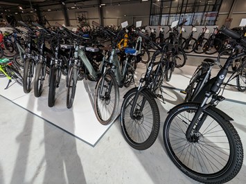 AT Cycles Essen GmbH Fahrrad mieten Die Leihradflotte in allen Rahmenhöhen