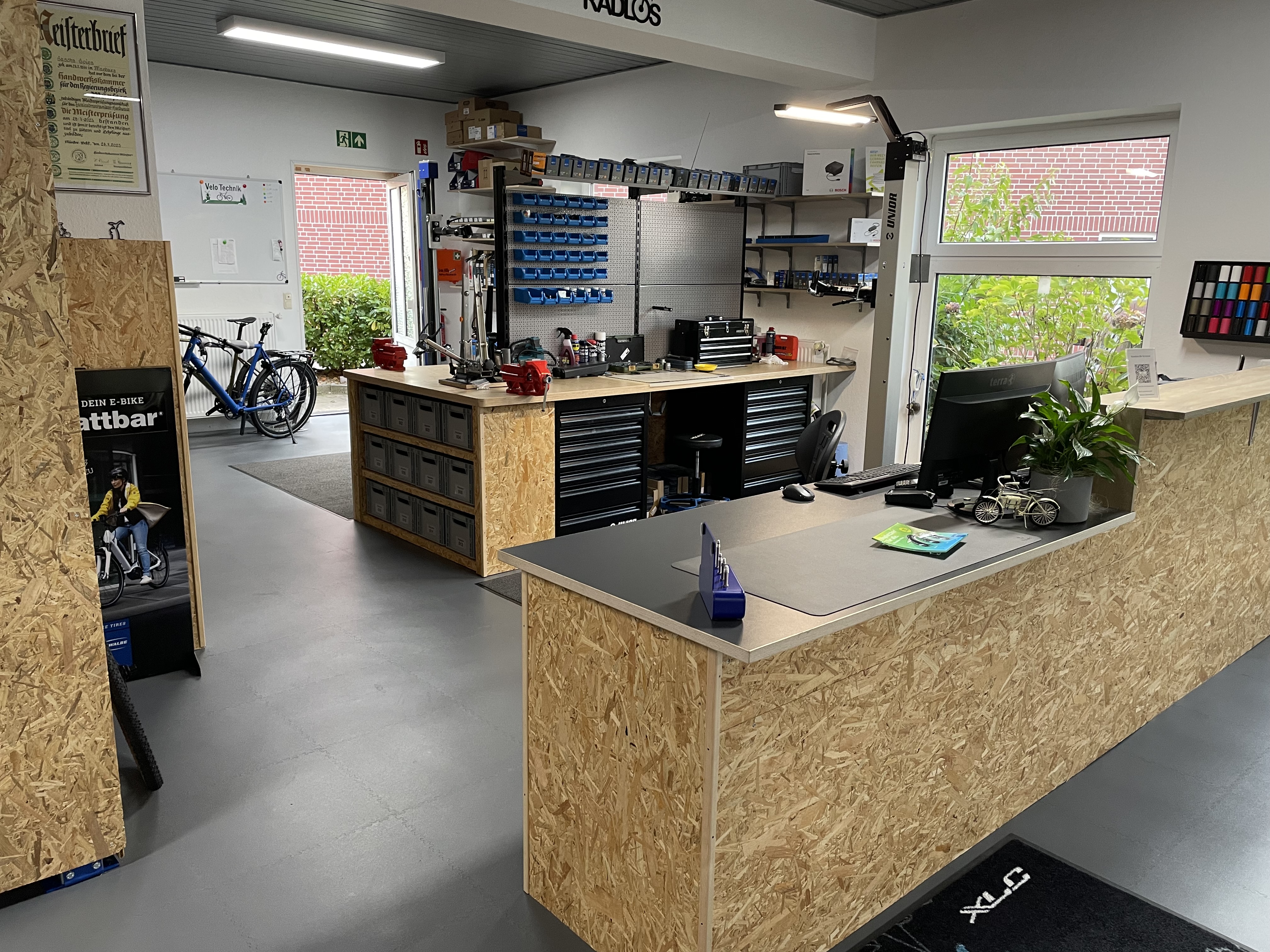 Velo Technik GmbH service master workshop