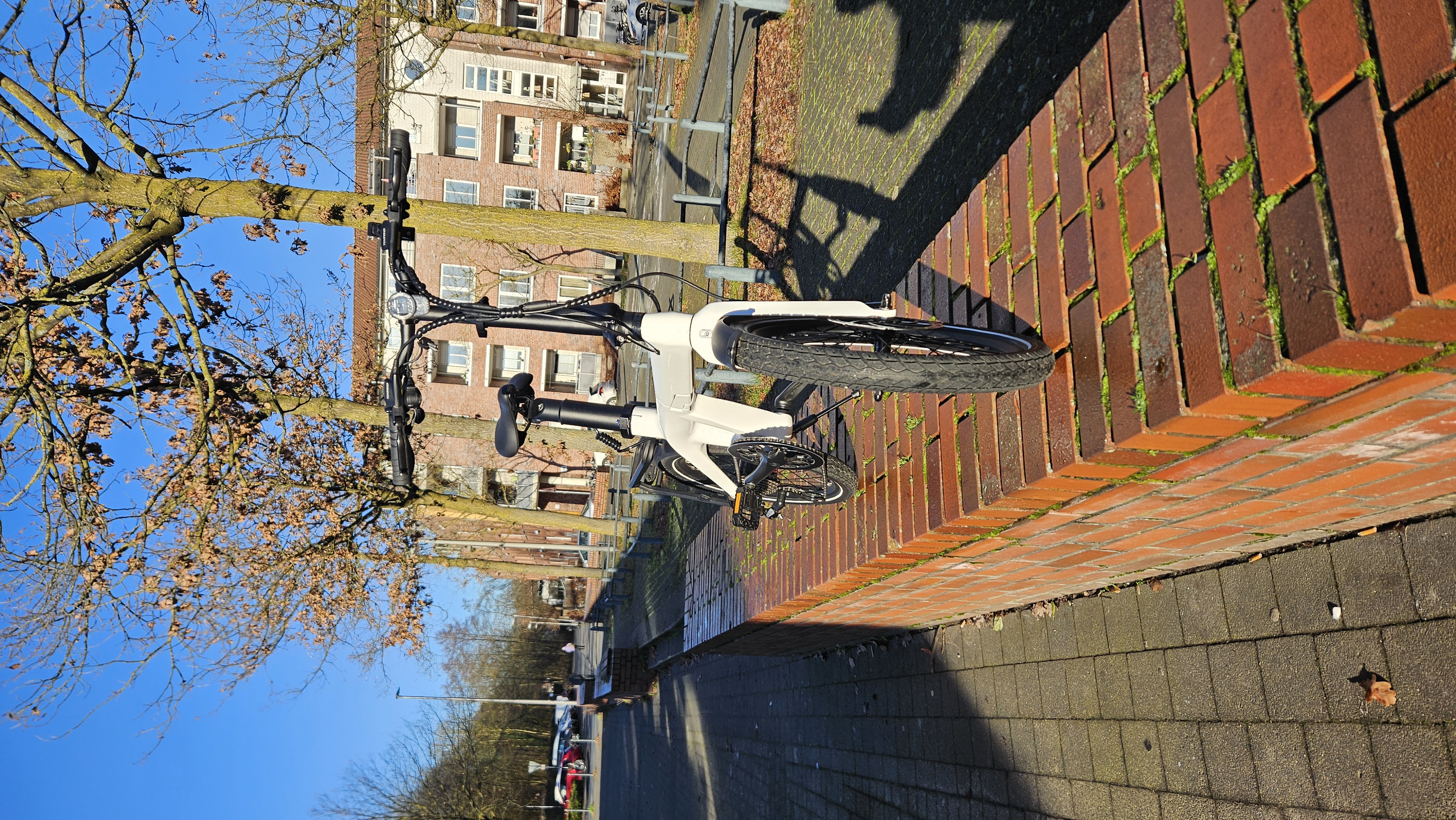 Fahrradwerkstatt: Zweirad-Fachgeschäft The Cross