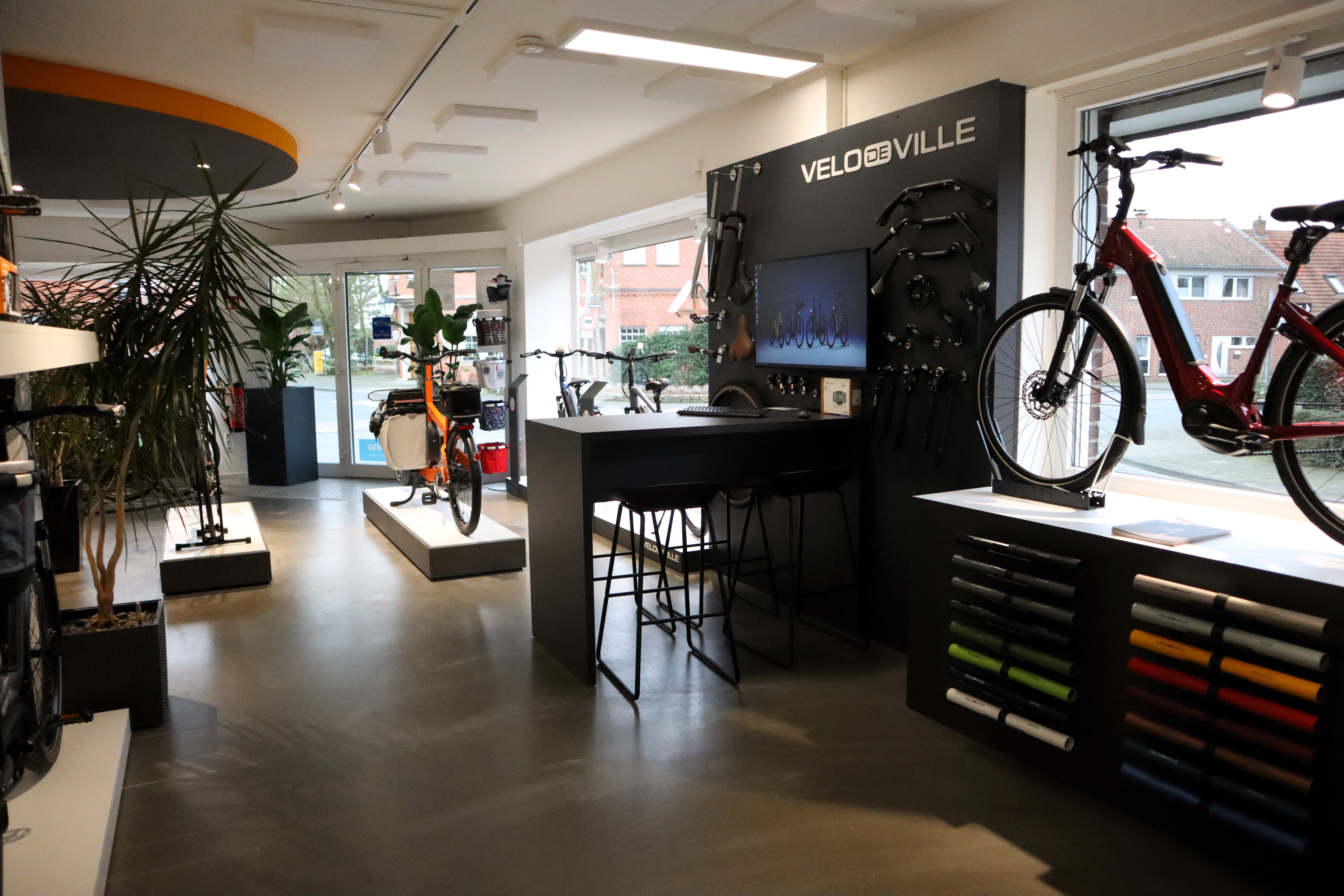 Fahrradwerkstatt: Velo de Ville - Bike-Milte vit:bikes