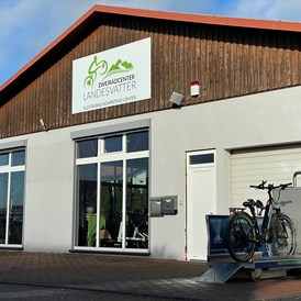 Fahrradwerkstatt: Zweiradcenter Landesvatter GmbH