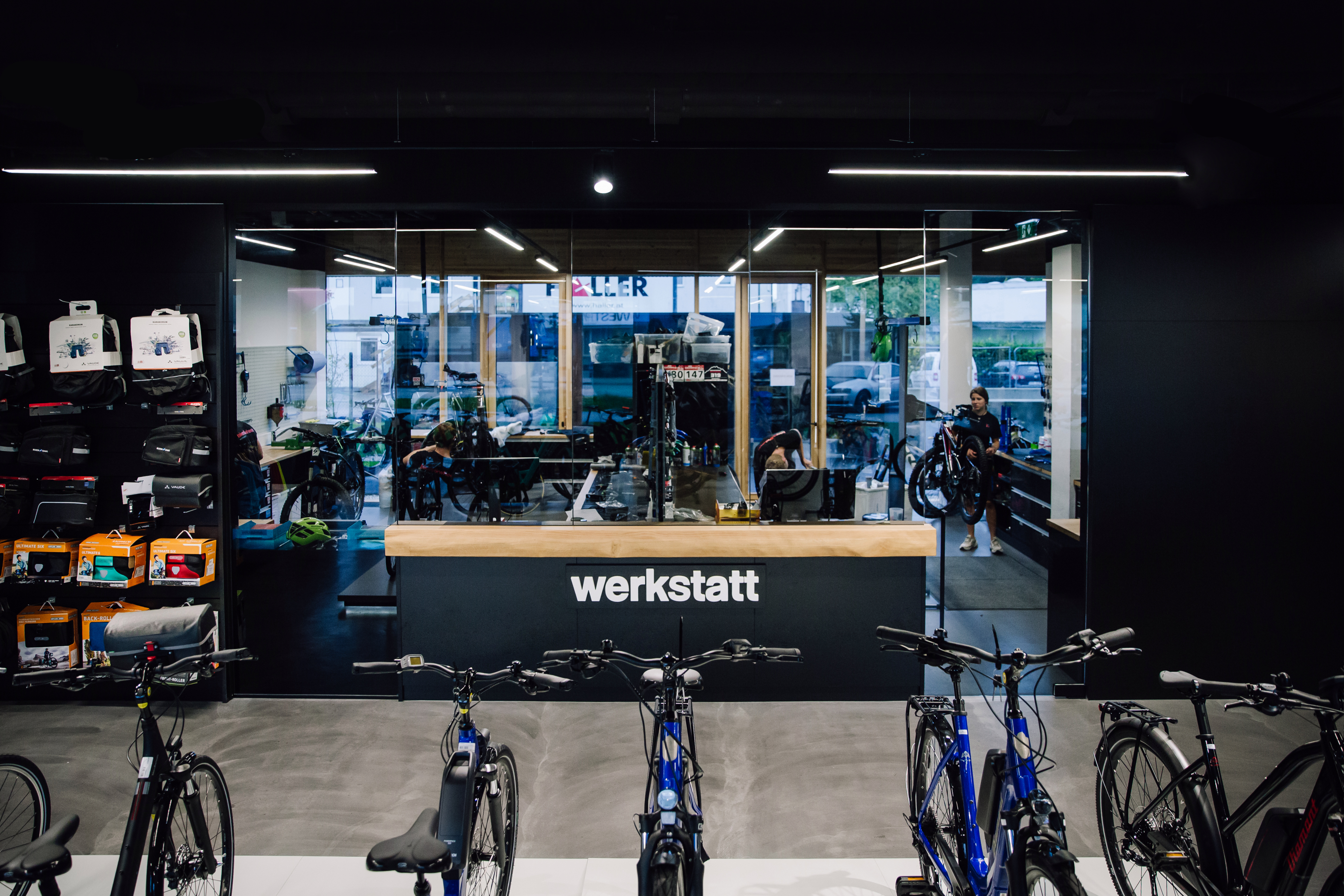 Fahrradwerkstatt: Werkstatt - bikes&wheels Wels